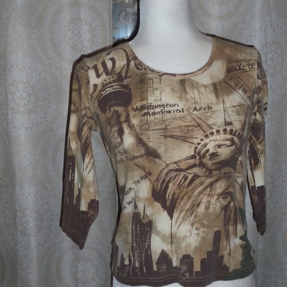 Vintage Gloria Vanderbilt top with print of Statue of Liberty Sz S - Picture 1 of 8